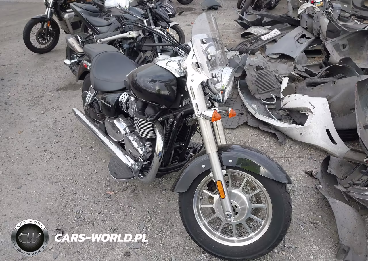 2015 Triumph Motorcycle America – zdjęcie 1 z 14