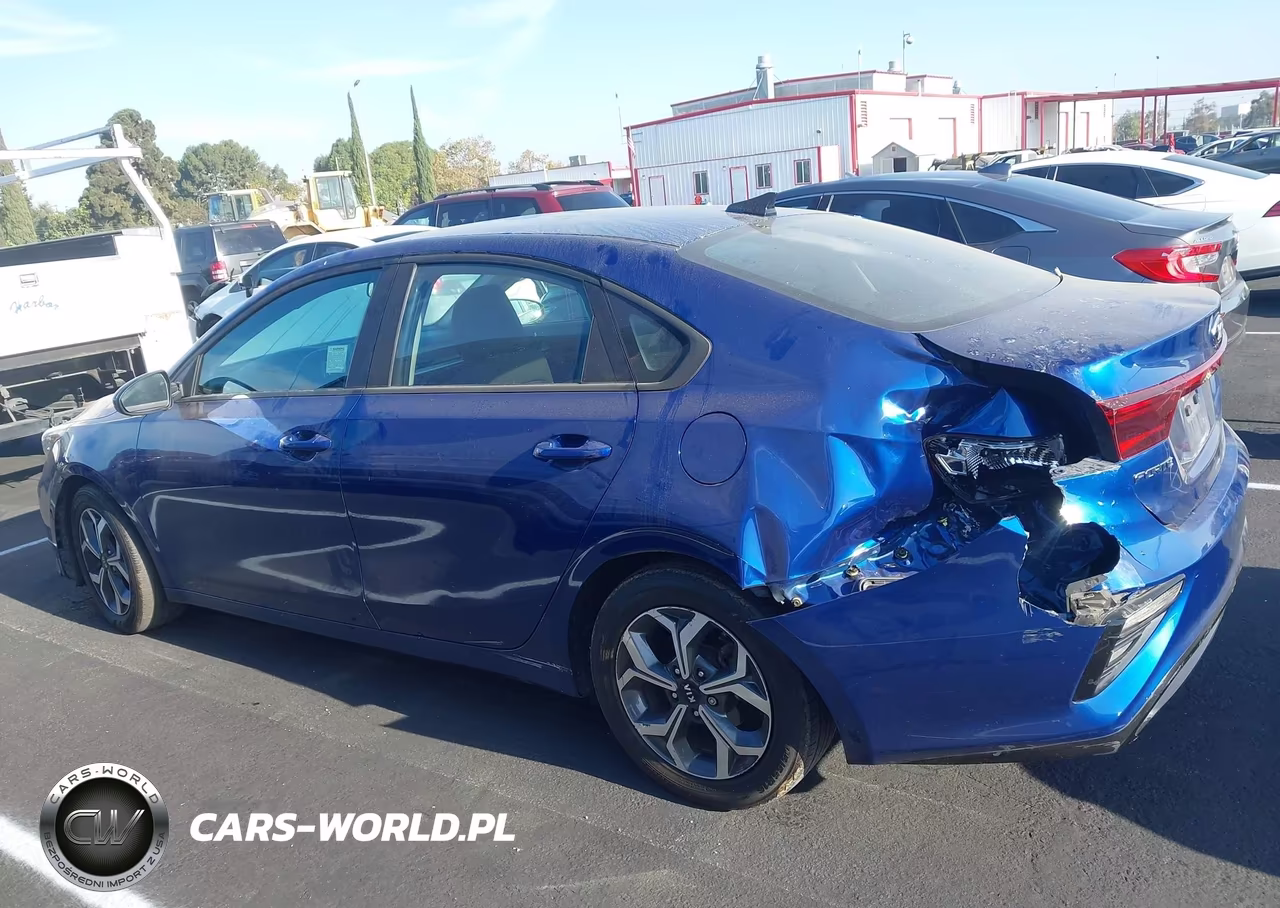 2021 Kia Forte Lxs VIN:3KPF24AD9ME375248 - 18