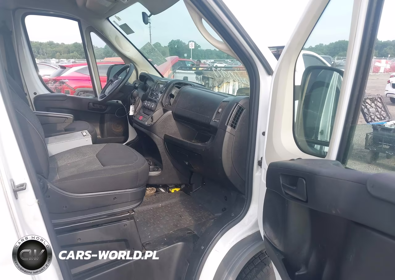2018 Ram Promaster 1500 Low Roof 136 Wb VIN:3C6TRVAG6JE151078 - 5