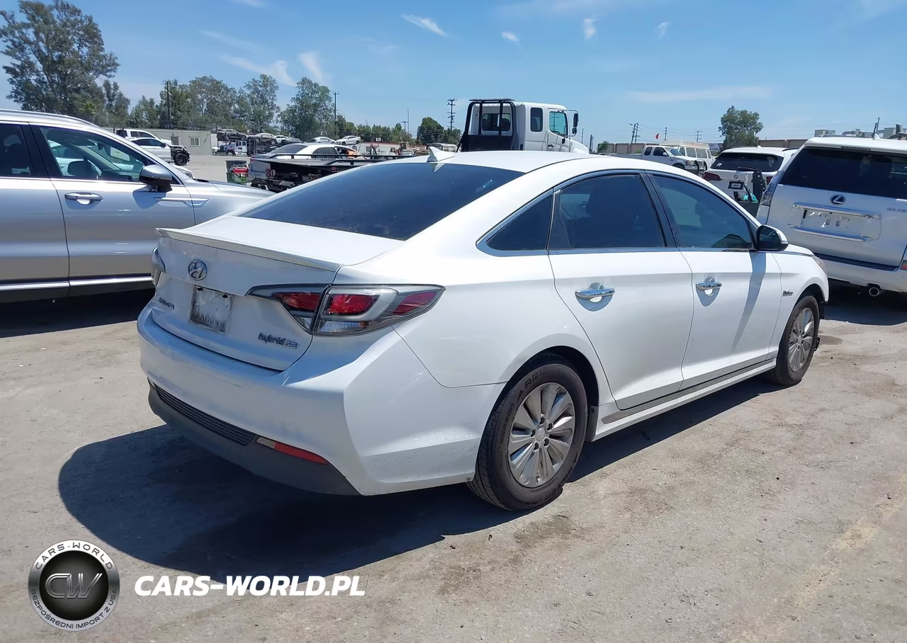 2017 Hyundai Sonata Hybrid Se VIN:KMHE24L34HA066372 - 4