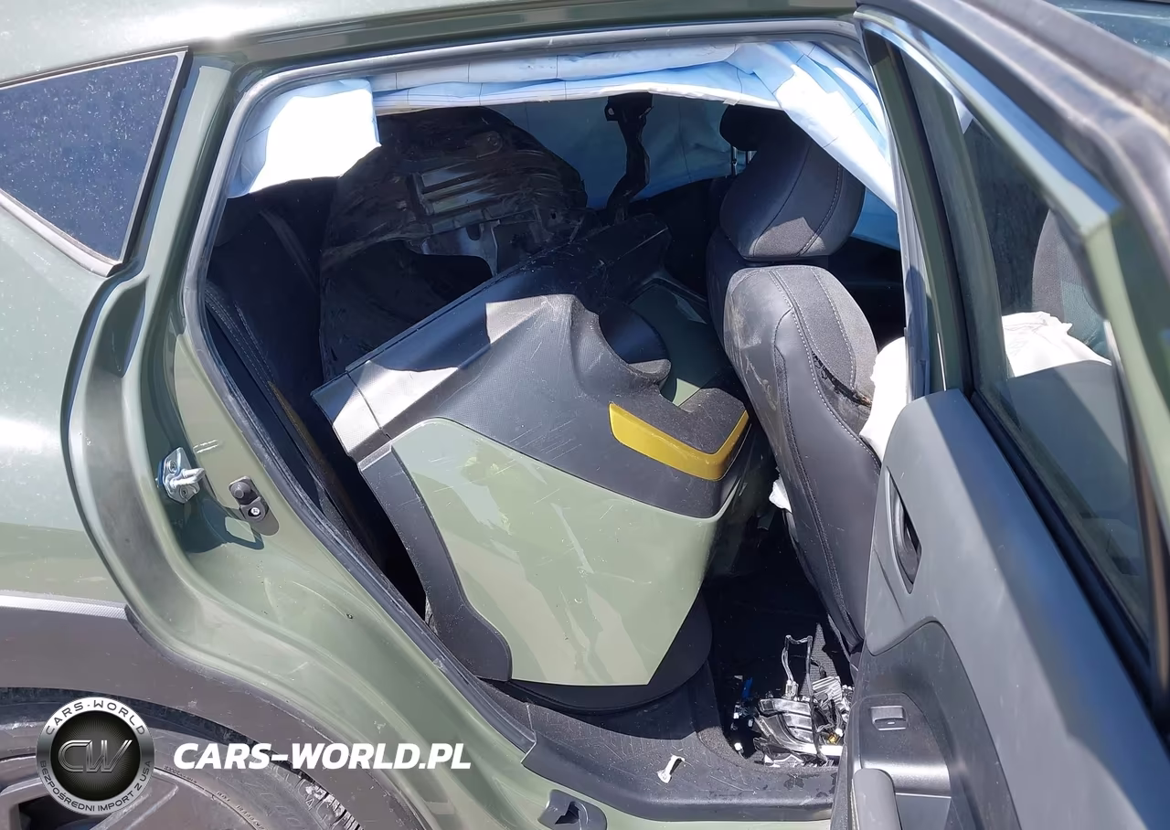 2025 Subaru Crosstrek Sport VIN:4S4GUHF6XS3712462 - 8