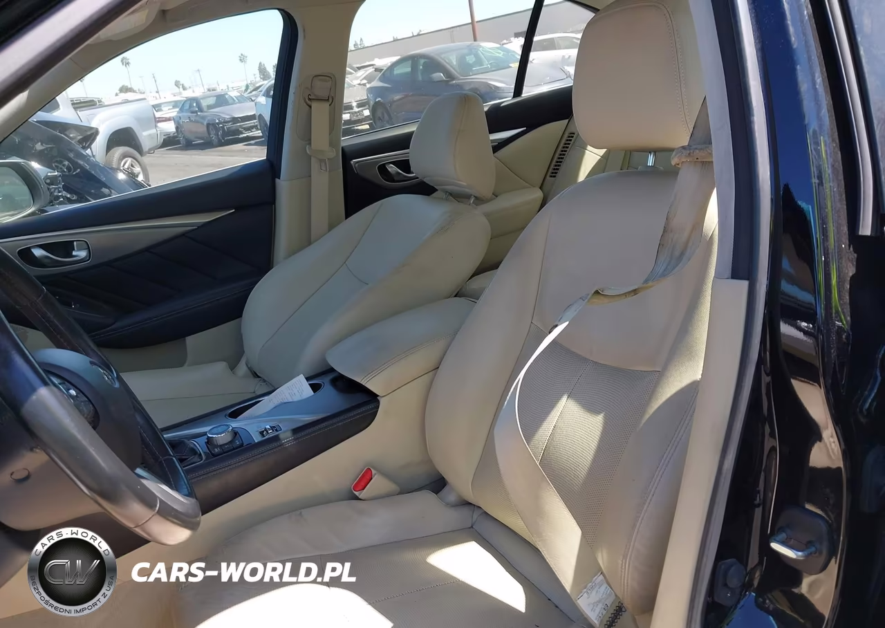 2015 Infiniti Q50 Hybrid Premium VIN:JN1AV7AP0FM790933 - 19