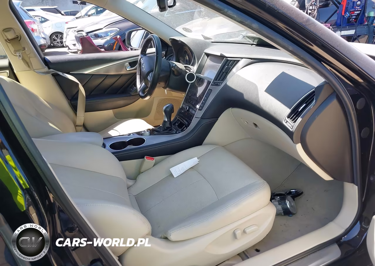 2015 Infiniti Q50 Hybrid Premium VIN:JN1AV7AP0FM790933 - 5