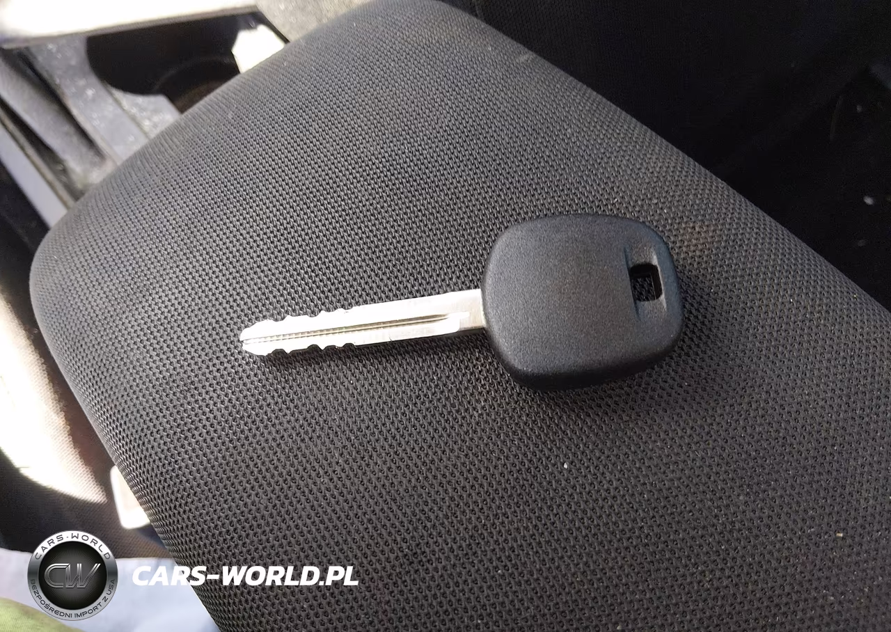 2007 Scion Tc VIN:JTKDE177770167695 - 11