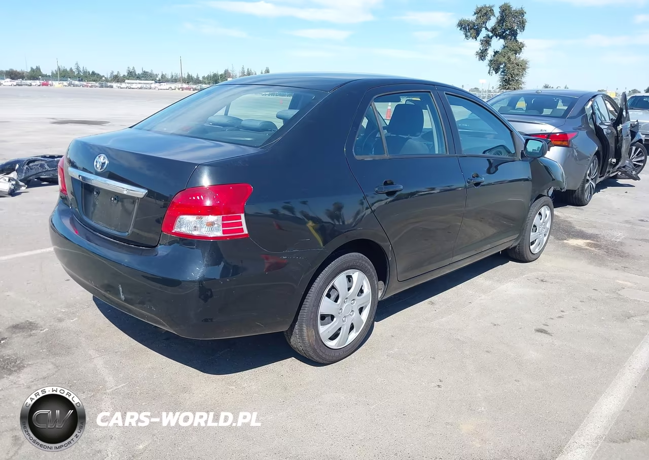 2010 Toyota Yaris VIN:JTDBT4K35A1361959 - 4