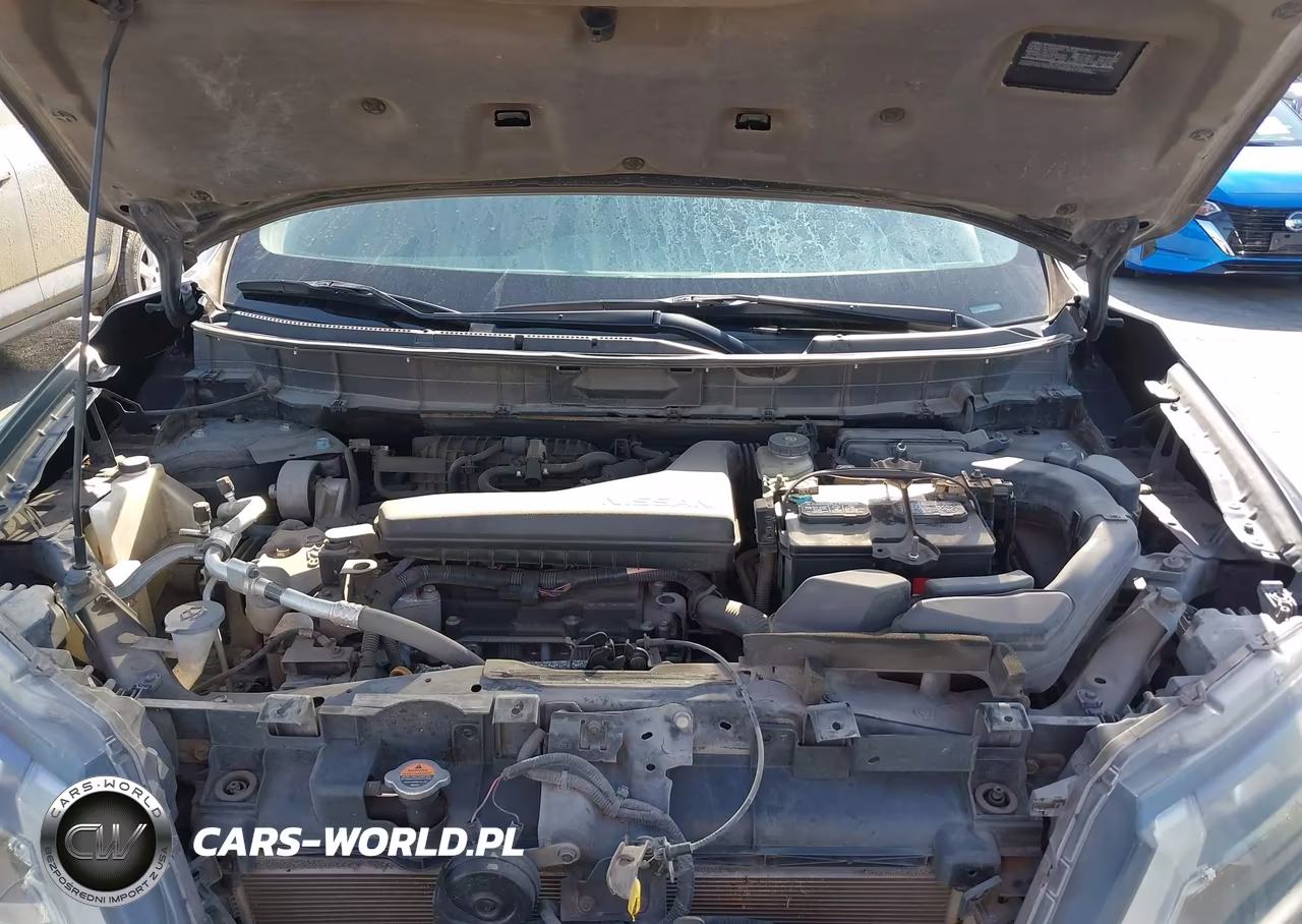 2018 Nissan Rogue S VIN:5N1AT2MTXJC770827 - 10