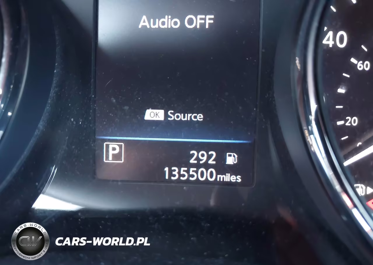 2018 Nissan Rogue S VIN:5N1AT2MTXJC770827 - 15