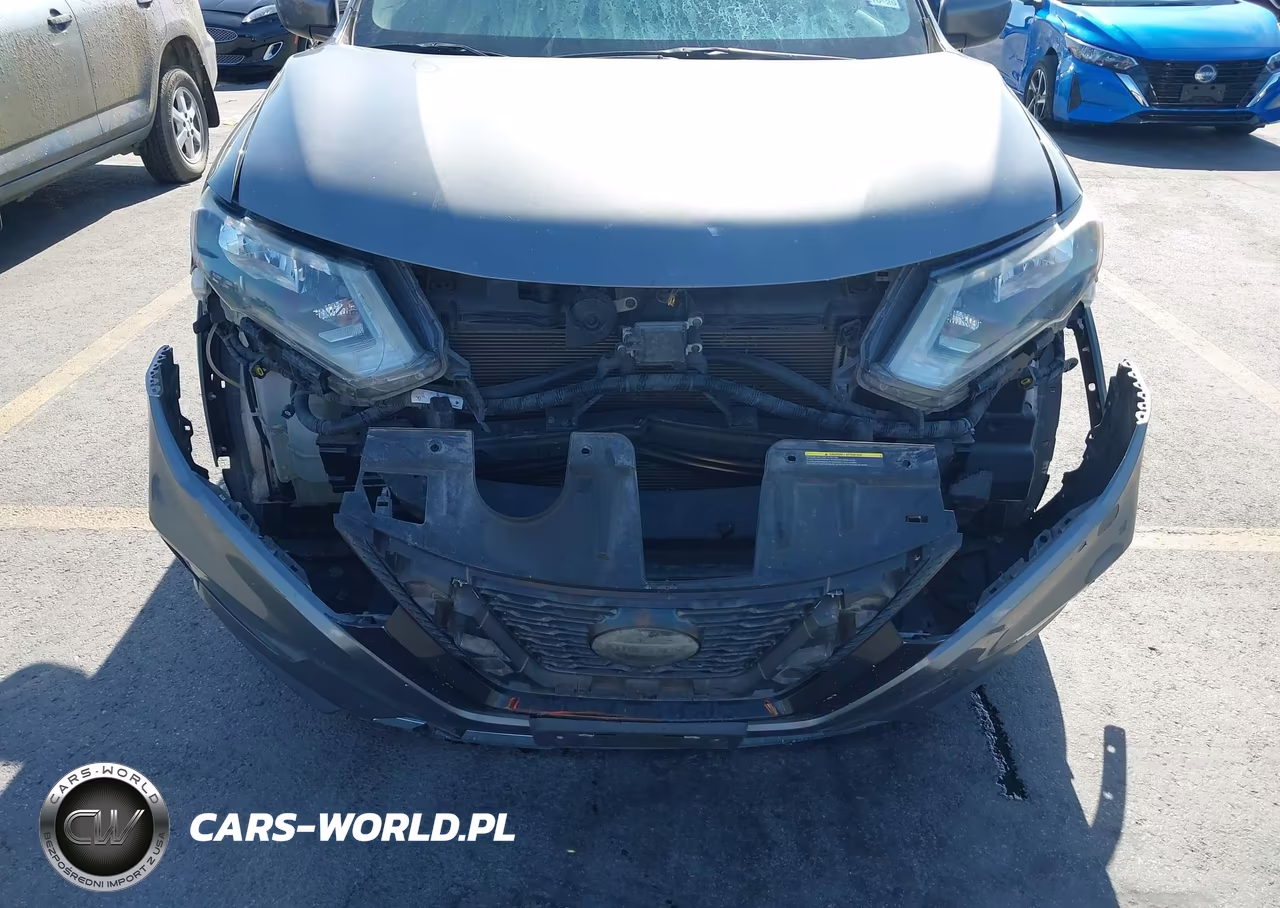 2018 Nissan Rogue S VIN:5N1AT2MTXJC770827 - 6