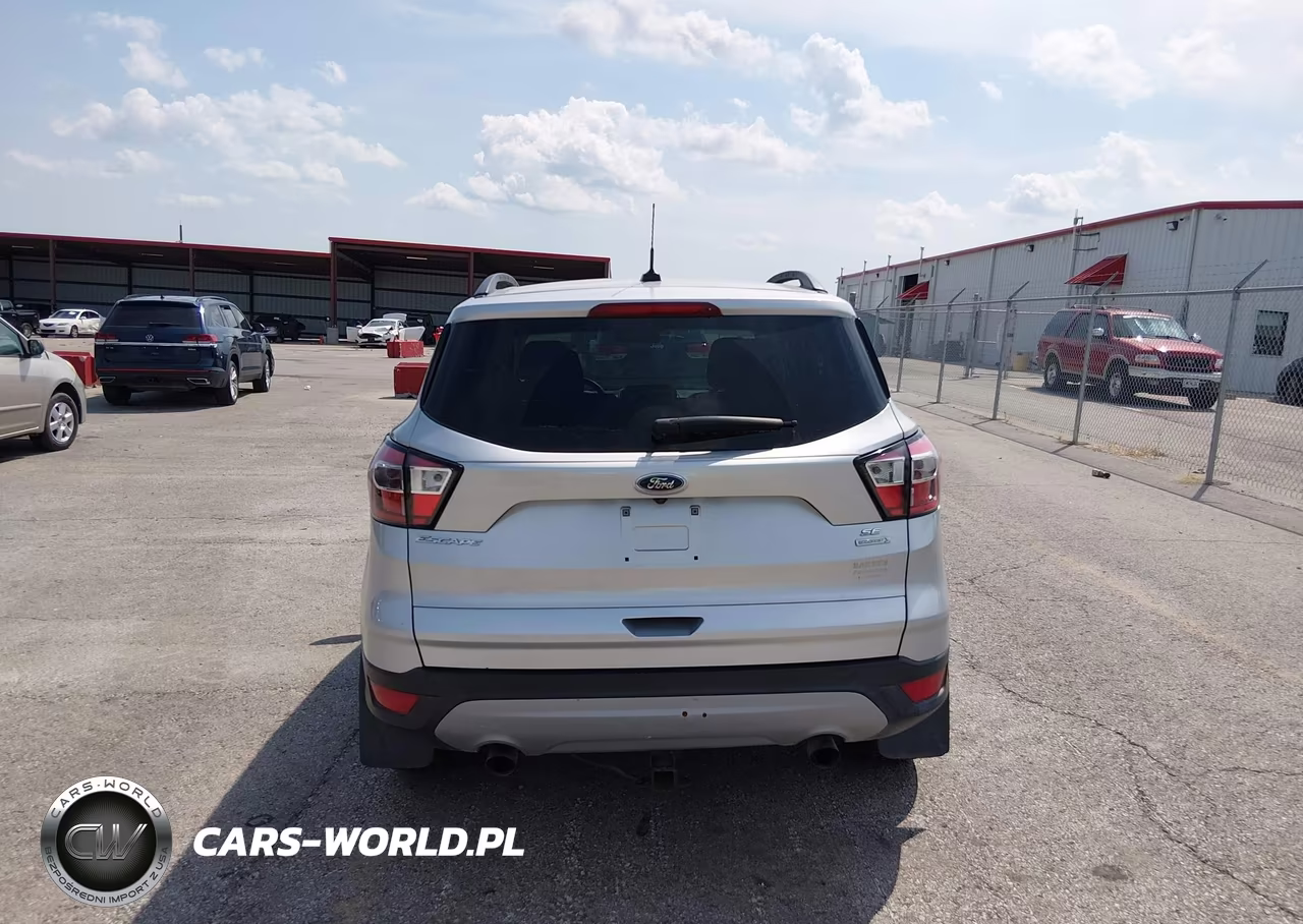2018 Ford Escape Se VIN:1FMCU0GD2JUB45542 - 17