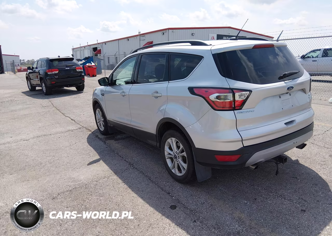 2018 Ford Escape Se VIN:1FMCU0GD2JUB45542 - 3