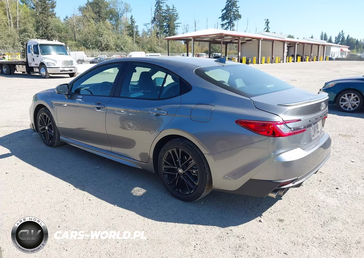 2026 Toyota Camry Se VIN:4T1DAACK9TU321917 - 3