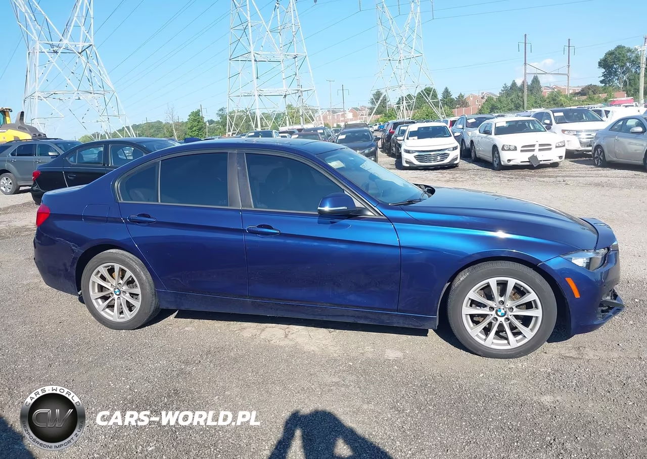 2017 BMW 320I xDrive VIN:WBA8E5G30HNU45464 - 13