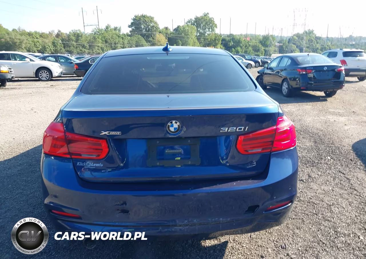 2017 BMW 320I xDrive VIN:WBA8E5G30HNU45464 - 16
