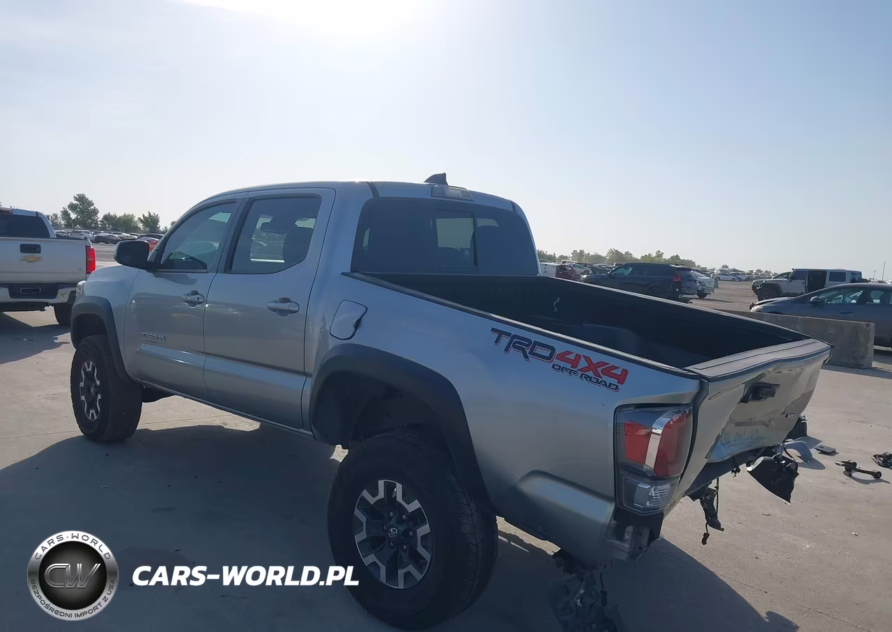 2023 Toyota Tacoma Trd Off Road VIN:3TMCZ5AN7PM593339 - 3