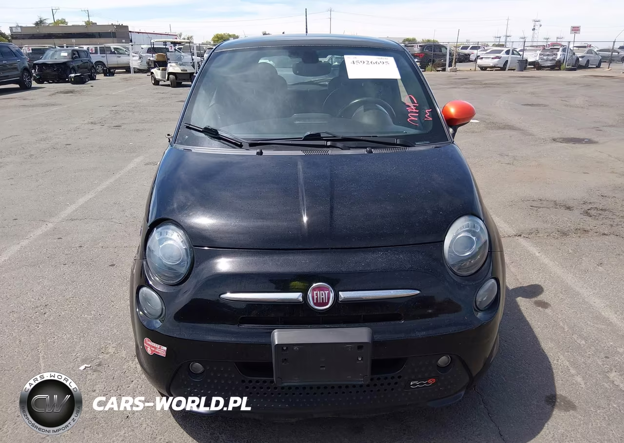 2017 Fiat 500E Battery Electric VIN:3C3CFFGE6HT586237 - 13