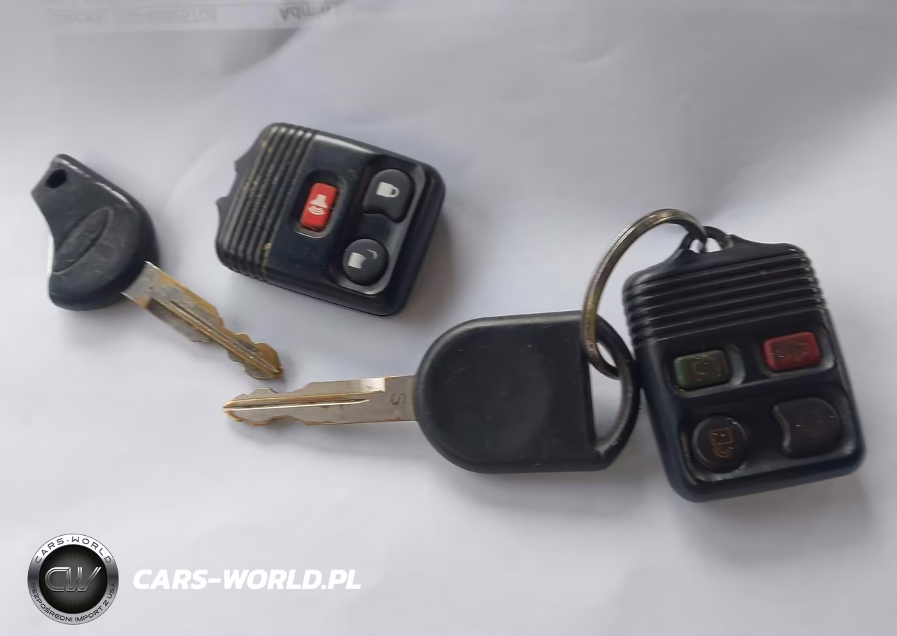 2010 Ford Focus Se VIN:1FAHP3FN5AW188313 - 11