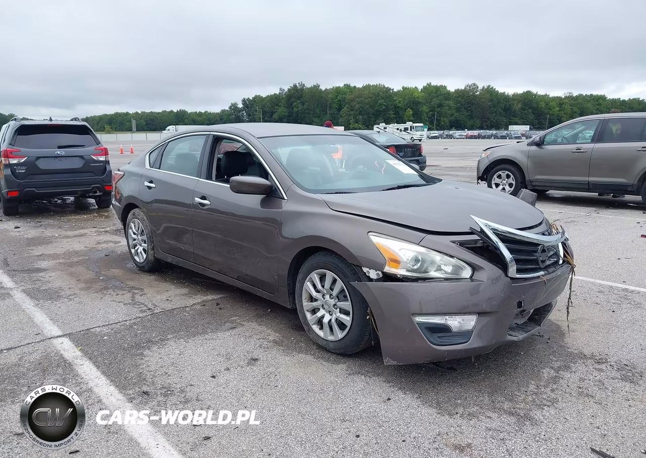2014 Nissan Altima 2.5 S – zdjęcie 1 z 17