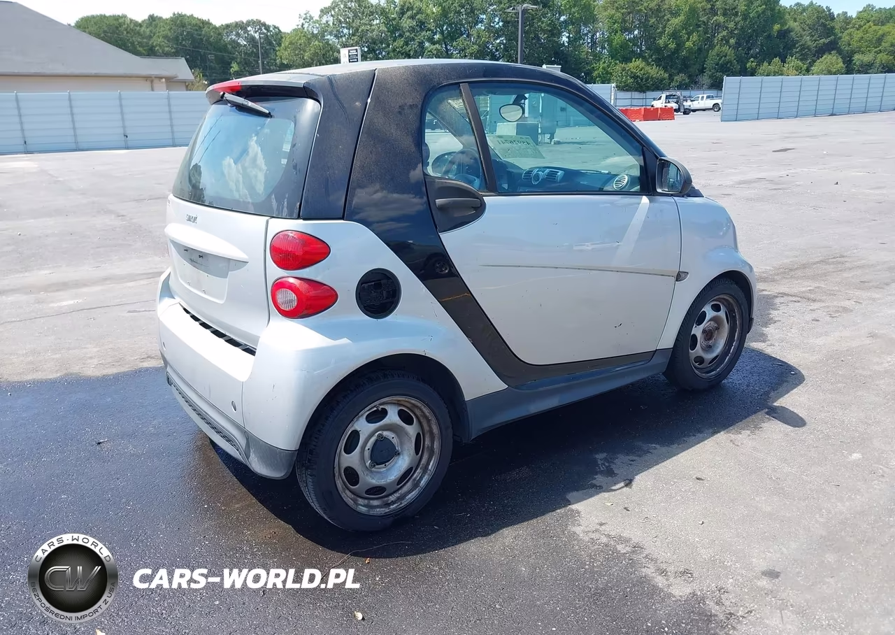2013 Smart Fortwo Pure VIN:WMEEJ3BA3DK677579 - 4