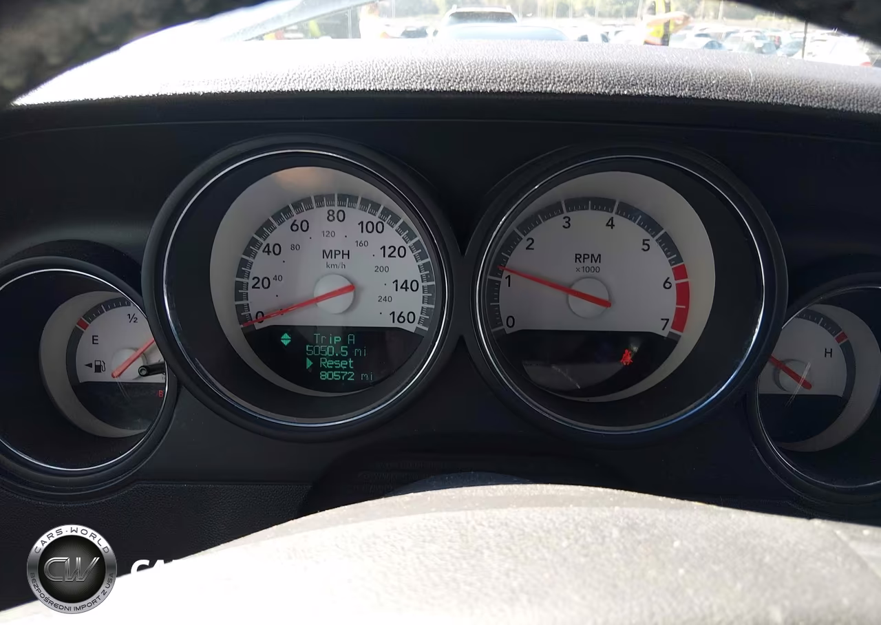 2009 Dodge Challenger R-T VIN:2B3LJ54TX9H621140 - 7