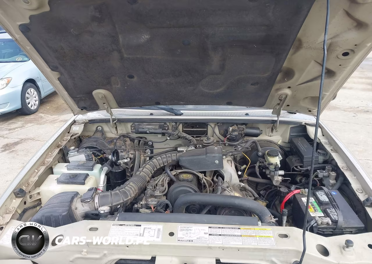 2000 Mazda B2500 Se-Sx VIN:4F4YR12C6YTM11653 - 9
