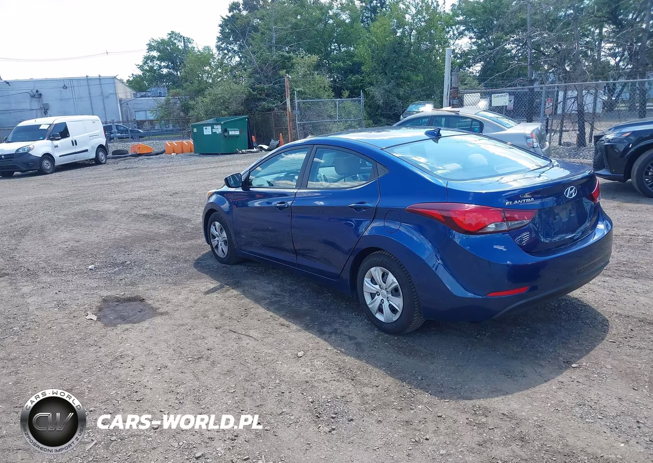 2016 Hyundai Elantra Se VIN:5NPDH4AE8GH740405 - 3