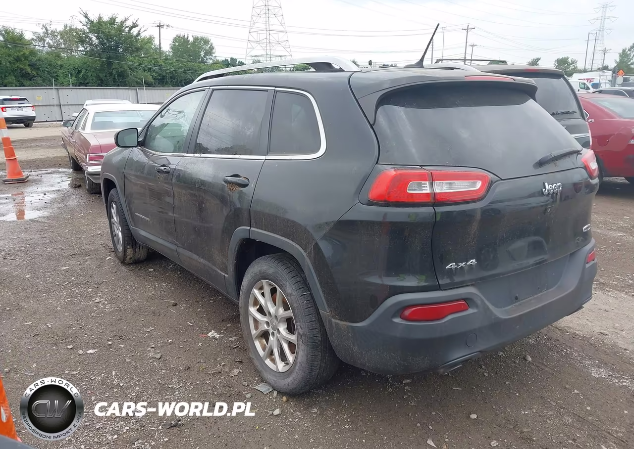 2014 Jeep Cherokee Latitude VIN:1C4PJMCS6EW244238 - 3