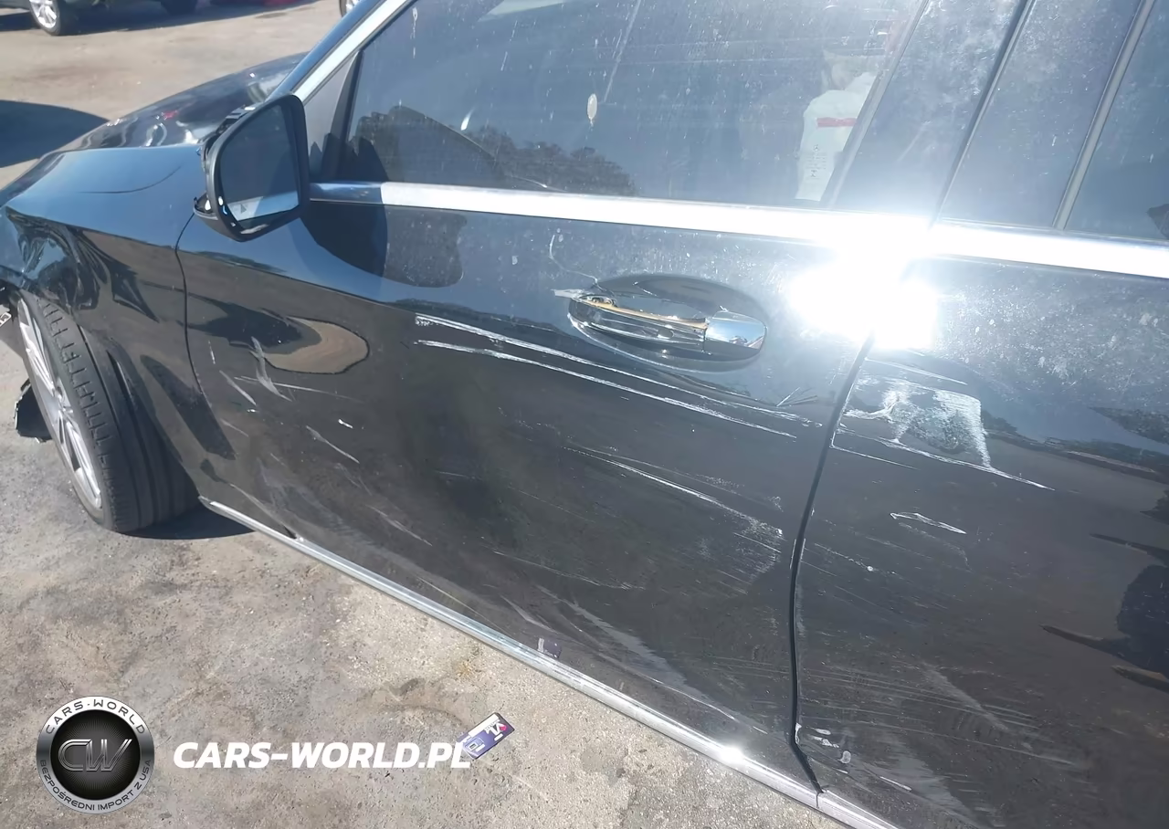 2019 Mercedes-Benz C 300 VIN:WDDWF8DB6KR516192 - 18