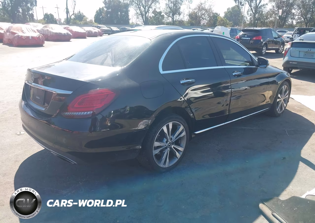 2019 Mercedes-Benz C 300 VIN:WDDWF8DB6KR516192 - 4