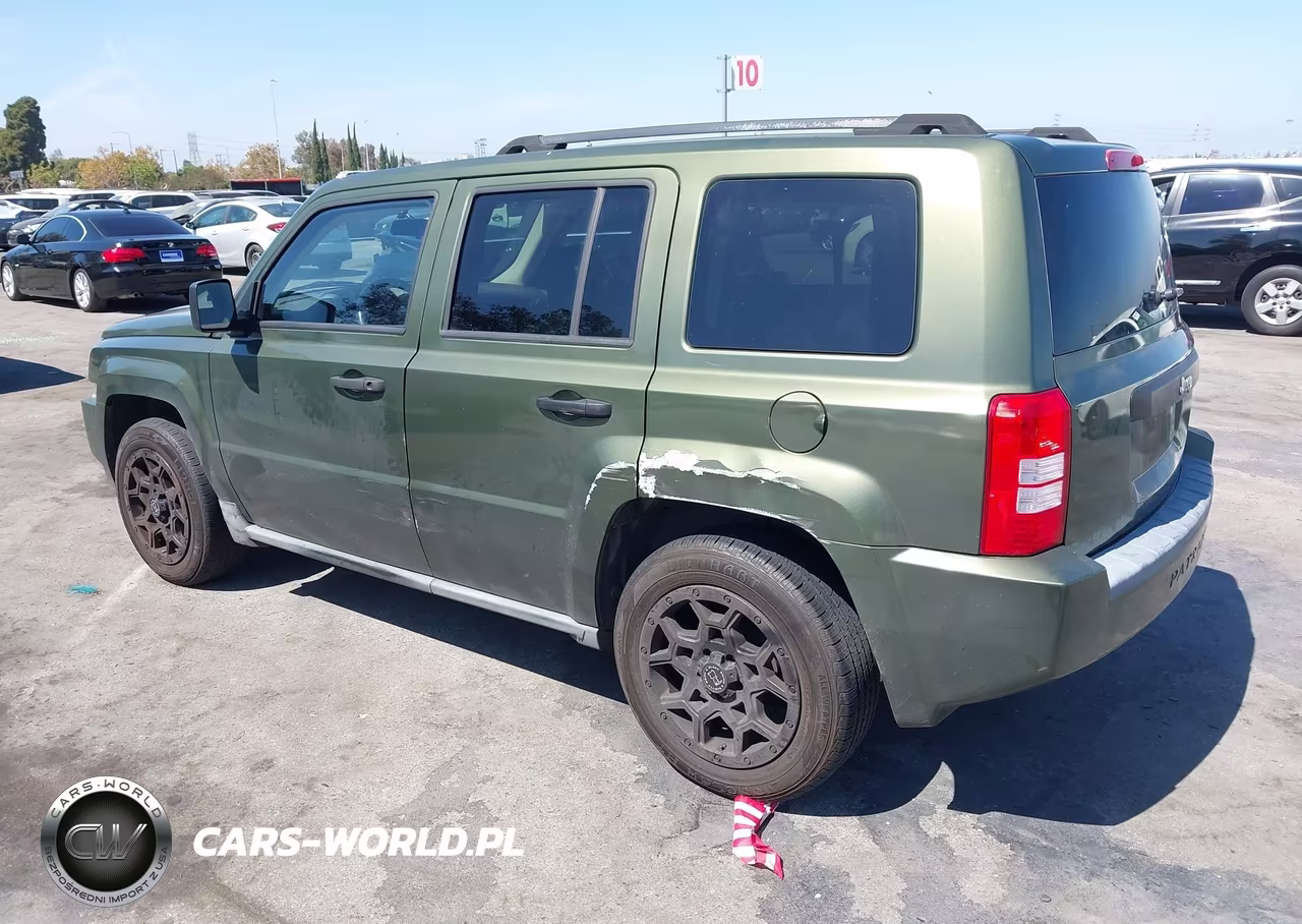 2009 Jeep Patriot Sport VIN:1J4FT28B29D250682 - 3