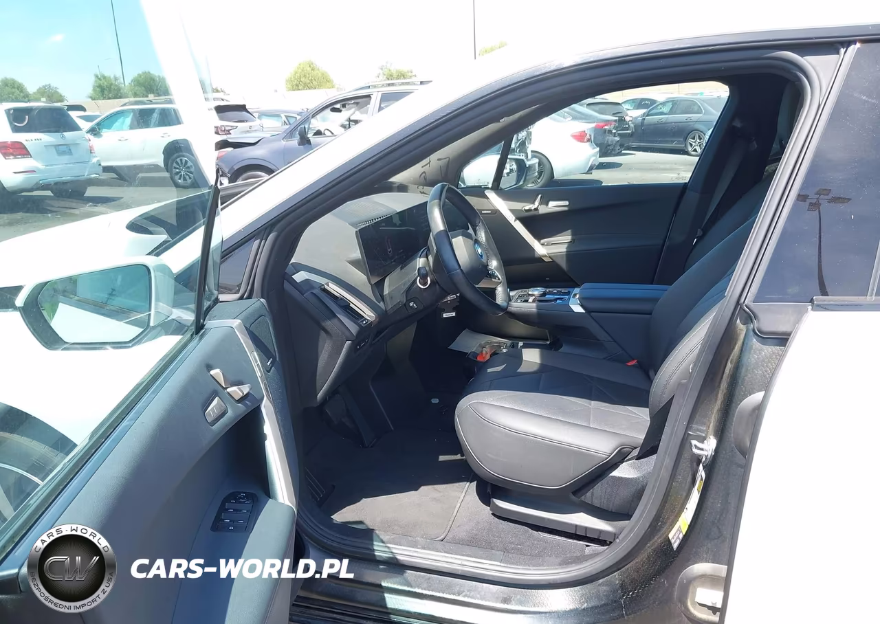 2023 BMW Ix xDrive50 VIN:WB523CF07PCM98307 - 5