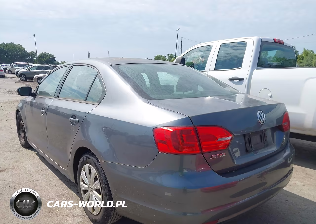 2014 Volkswagen Jetta 2.0L S VIN:3VW2K7AJ7EM312126 - 3