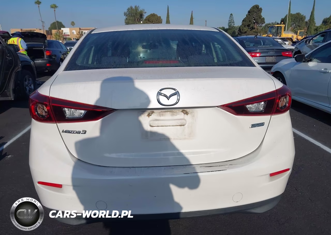 2015 Mazda Mazda3 I Sport VIN:3MZBM1U72FM197928 - 18