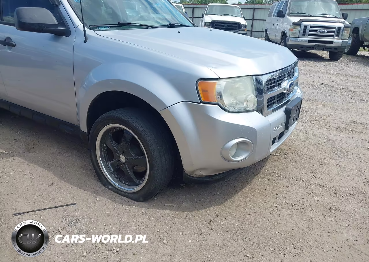 2010 Ford Escape Xlt VIN:1FMCU0D77AKD08132 - 6