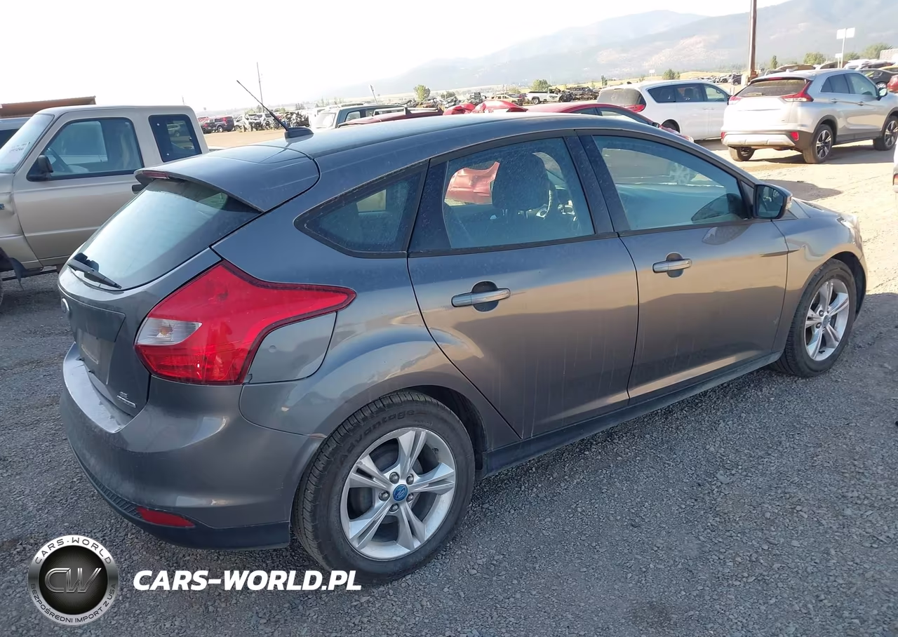2013 Ford Focus Se VIN:1FADP3K28DL223006 - 4