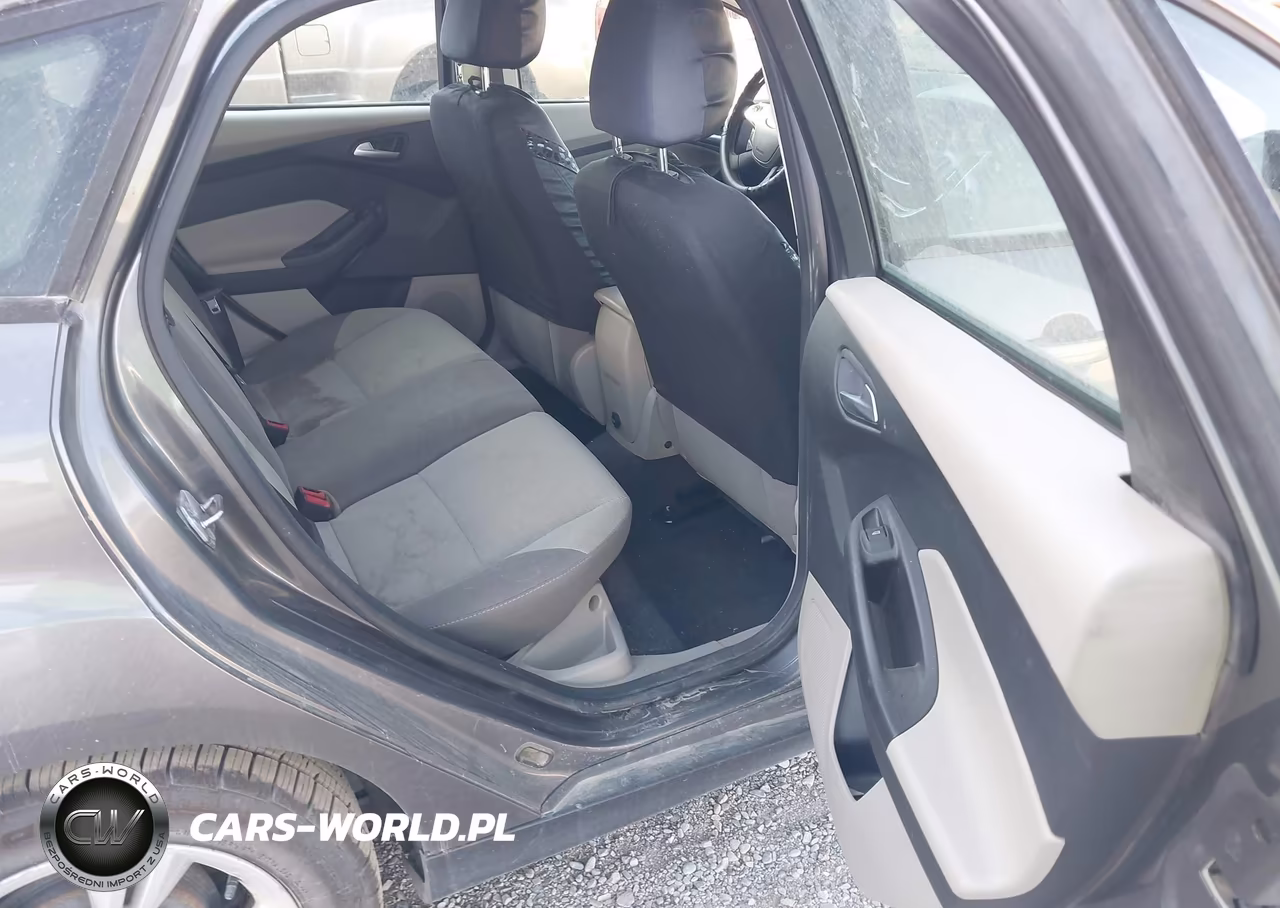 2013 Ford Focus Se VIN:1FADP3K28DL223006 - 8