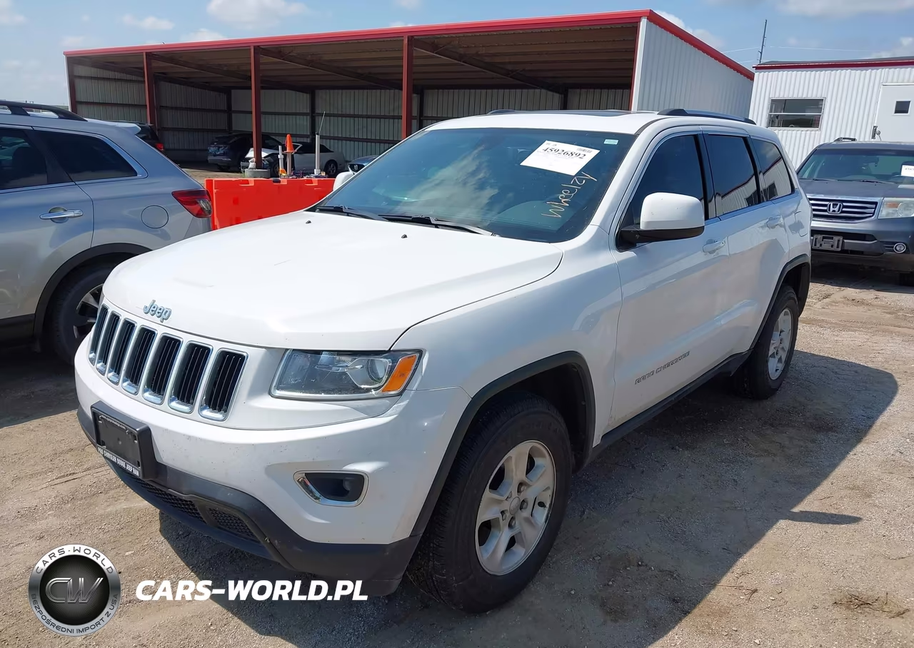 2015 Jeep Grand Cherokee Laredo VIN:1C4RJFAG0FC889182 - 6