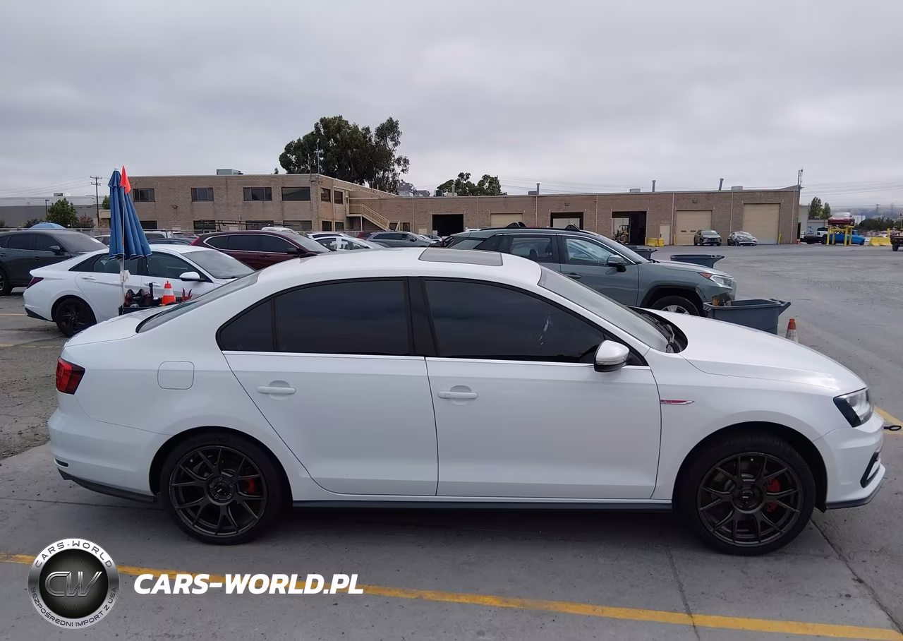 2018 Volkswagen Jetta 2.0T Gli VIN:3VW4T7AJXJM237390 - 13