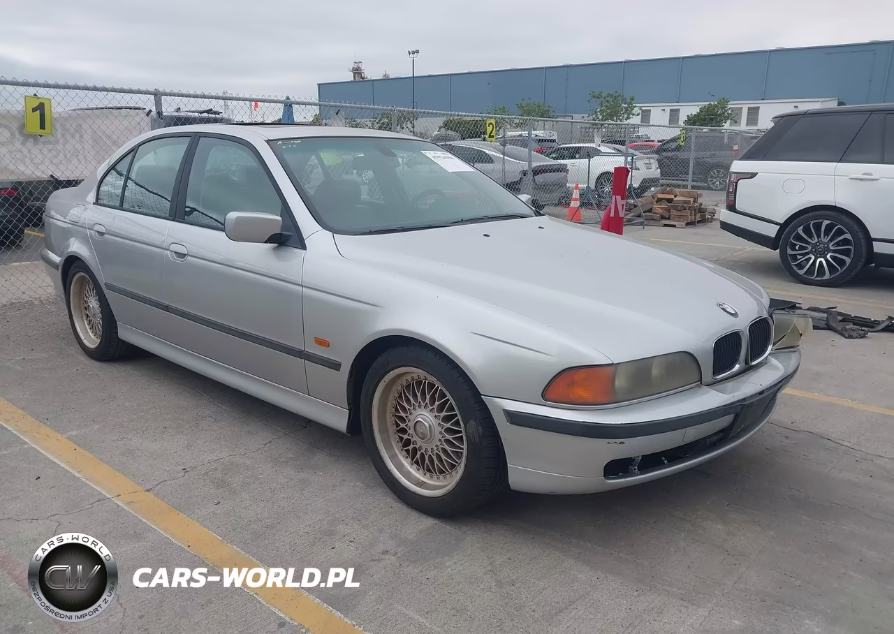 2000 BMW 528Ia