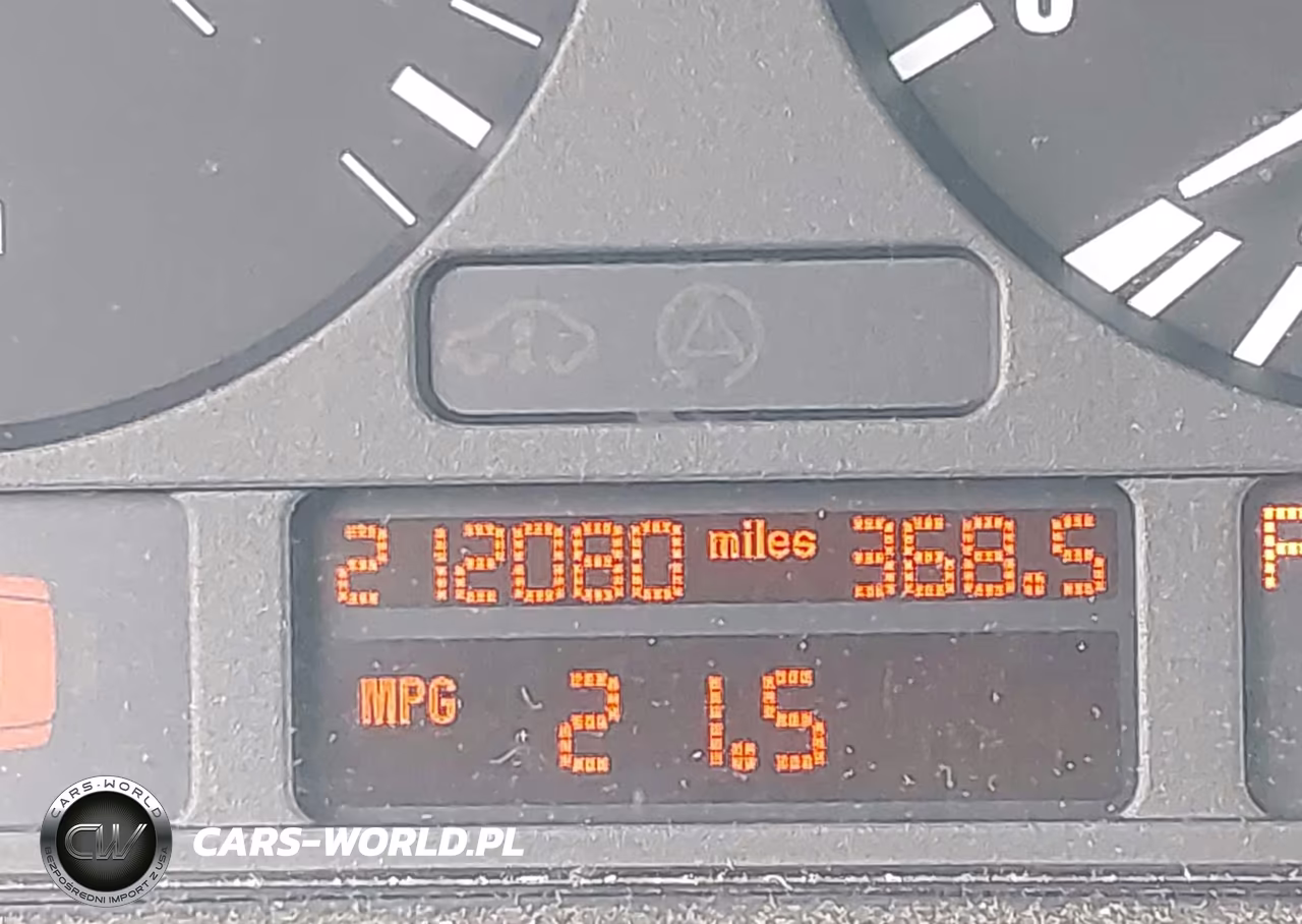 2000 BMW 528Ia VIN:WBADM6342YGV03536 - 16