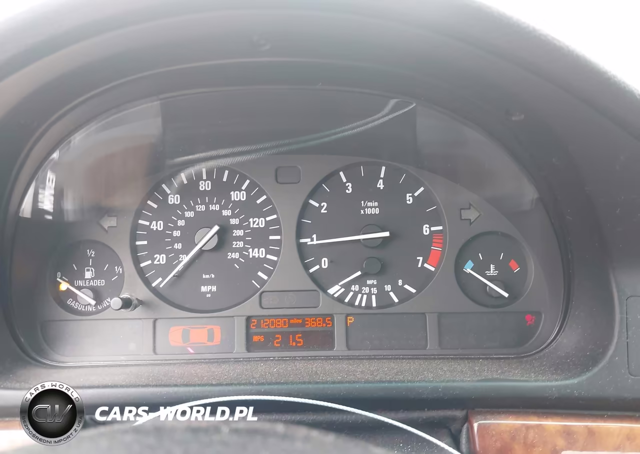 2000 BMW 528Ia VIN:WBADM6342YGV03536 - 7