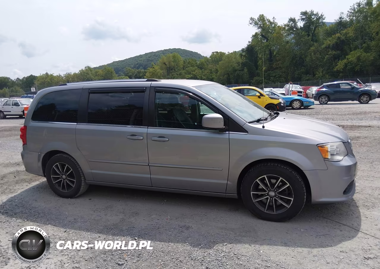 2017 Dodge Grand Caravan Sxt VIN:2C4RDGCG1HR589641 - 13