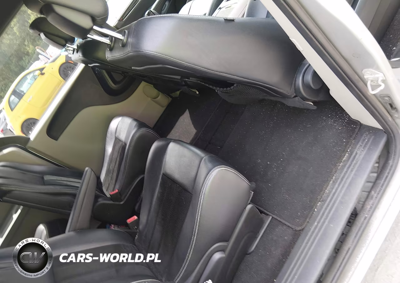 2017 Dodge Grand Caravan Sxt VIN:2C4RDGCG1HR589641 - 8