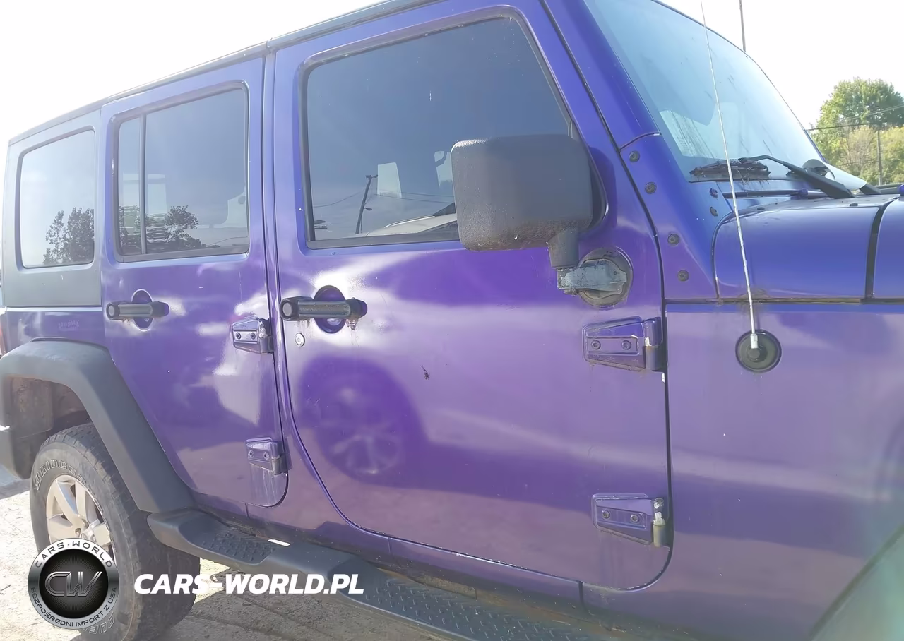 2007 Jeep Wrangler Unlimited X VIN:1J4GA39117L193478 - 13