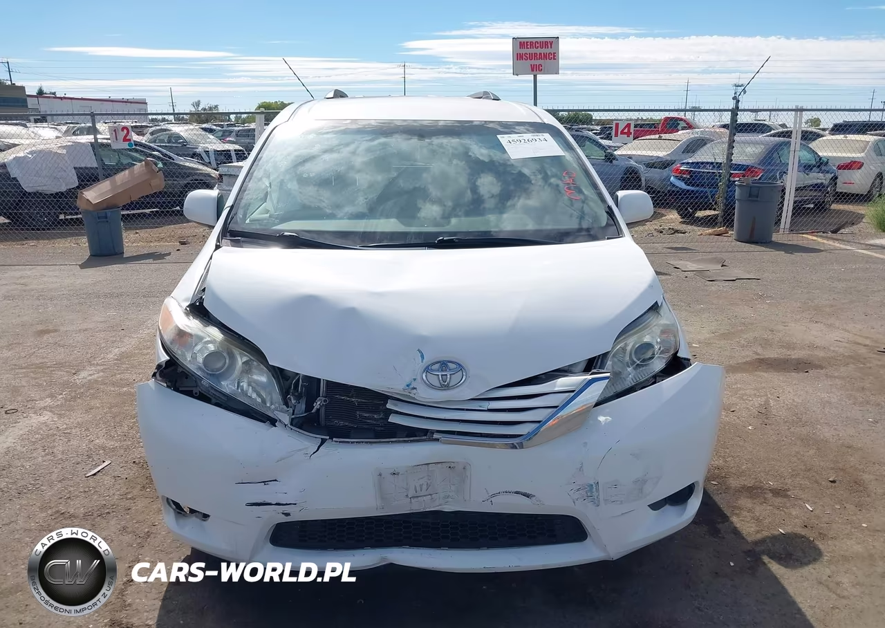 2016 Toyota Sienna Le 8 Passenger VIN:5TDKK3DC4GS712320 - 12