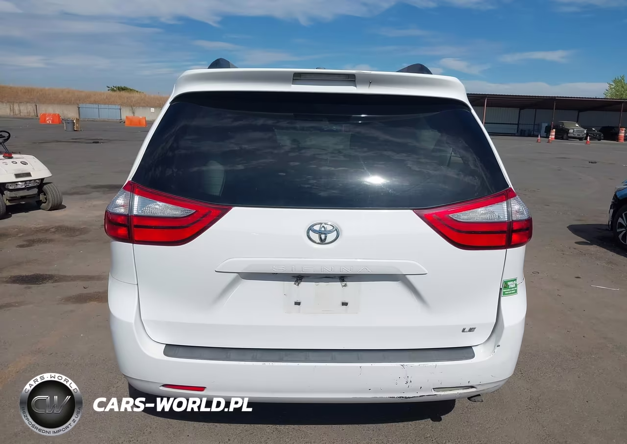 2016 Toyota Sienna Le 8 Passenger VIN:5TDKK3DC4GS712320 - 16
