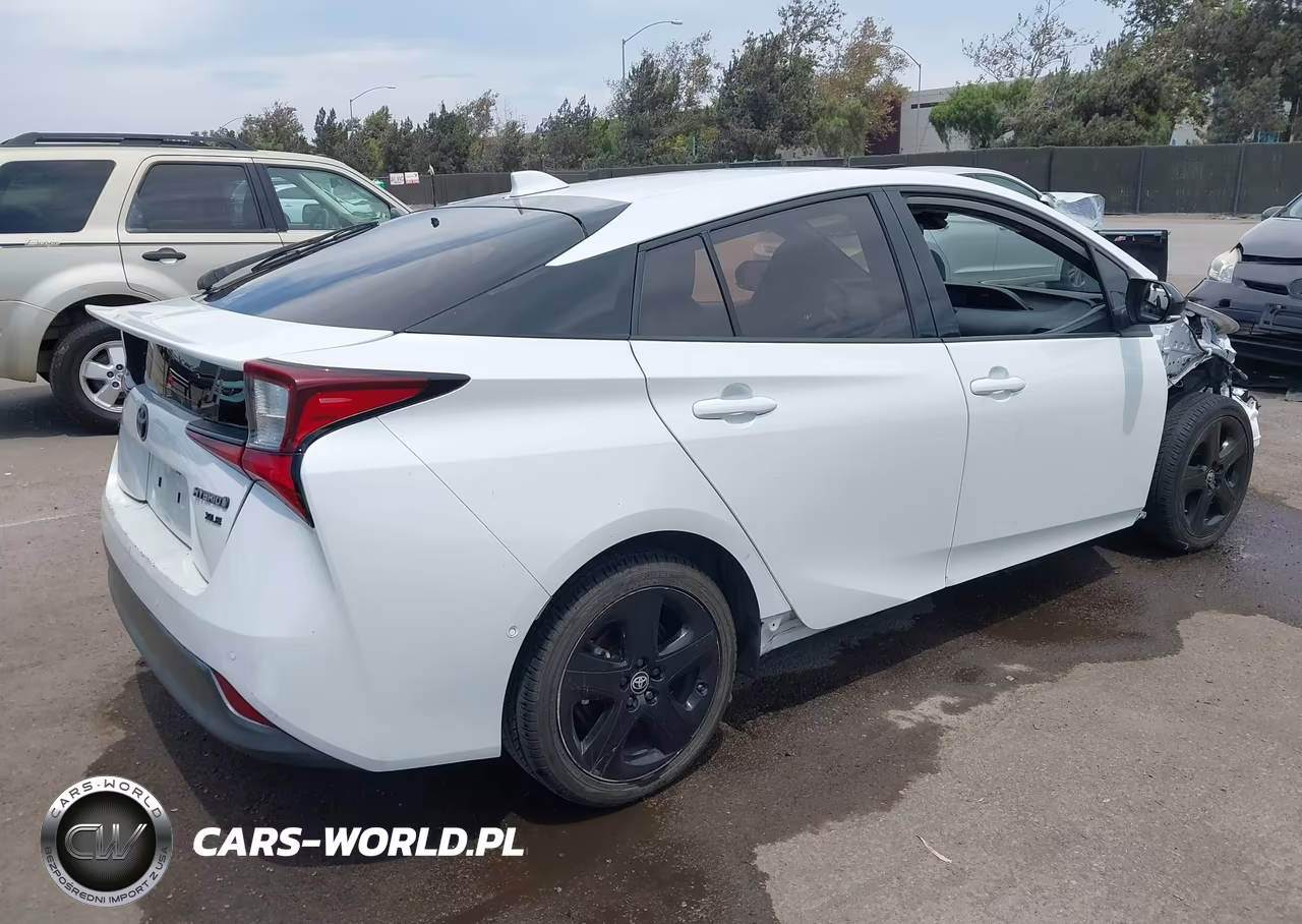 2021 Toyota Prius 2020 Edition VIN:JTDKAMFU1M3128016 - 4