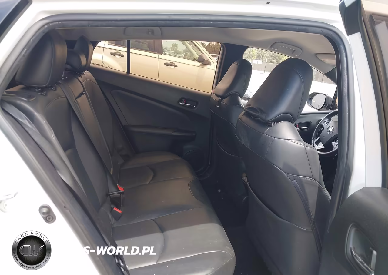 2021 Toyota Prius 2020 Edition VIN:JTDKAMFU1M3128016 - 8