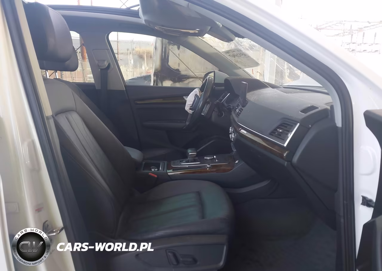2018 Audi Q5 2.0T Premium-2.0T Tech Premium VIN:WA1ANAFY6J2014784 - 5