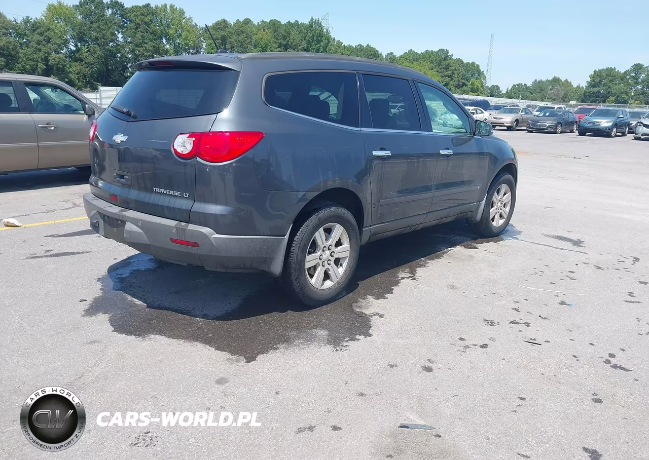 2010 Chevrolet Traverse Lt VIN:1GNLRFED6AS140388 - 4
