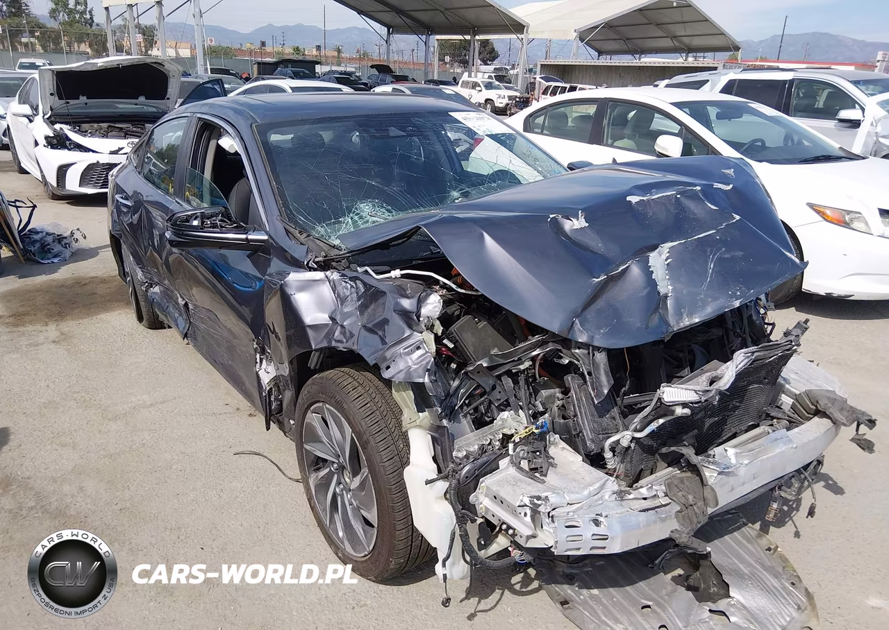 2020 Honda Insight Touring – zdjęcie 1 z 16